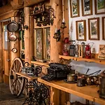 Gasthof Sova Hotel&restaurant Ždiar