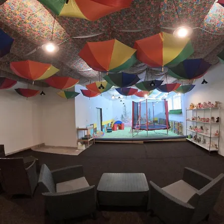 בית הארחה Sova Hotel&restaurant 3*