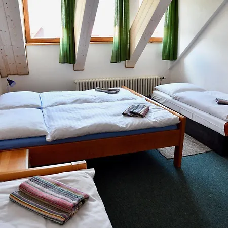 Sova Hotel&restaurant בית הארחה Ždiar