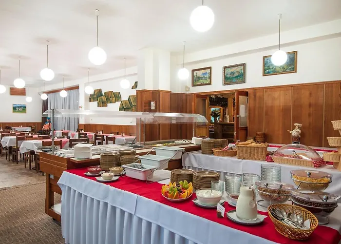 Πανσιόν Sova Hotel&restaurant 3*